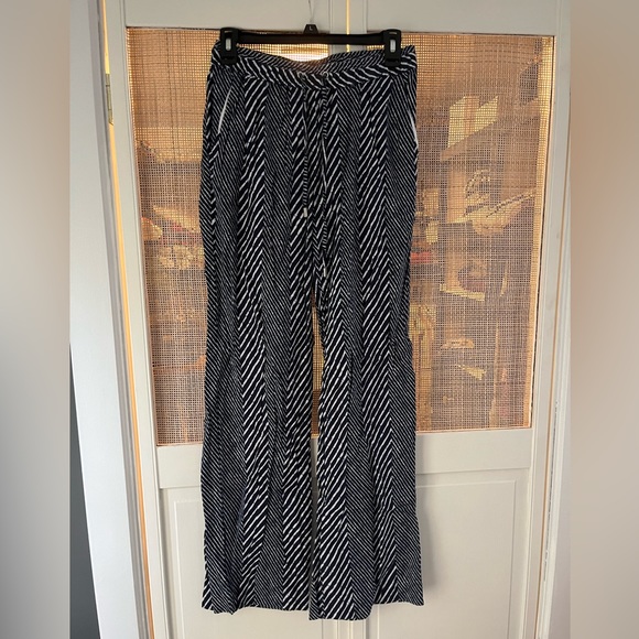 Michael Kors wide leg pants - Picture 2 of 4